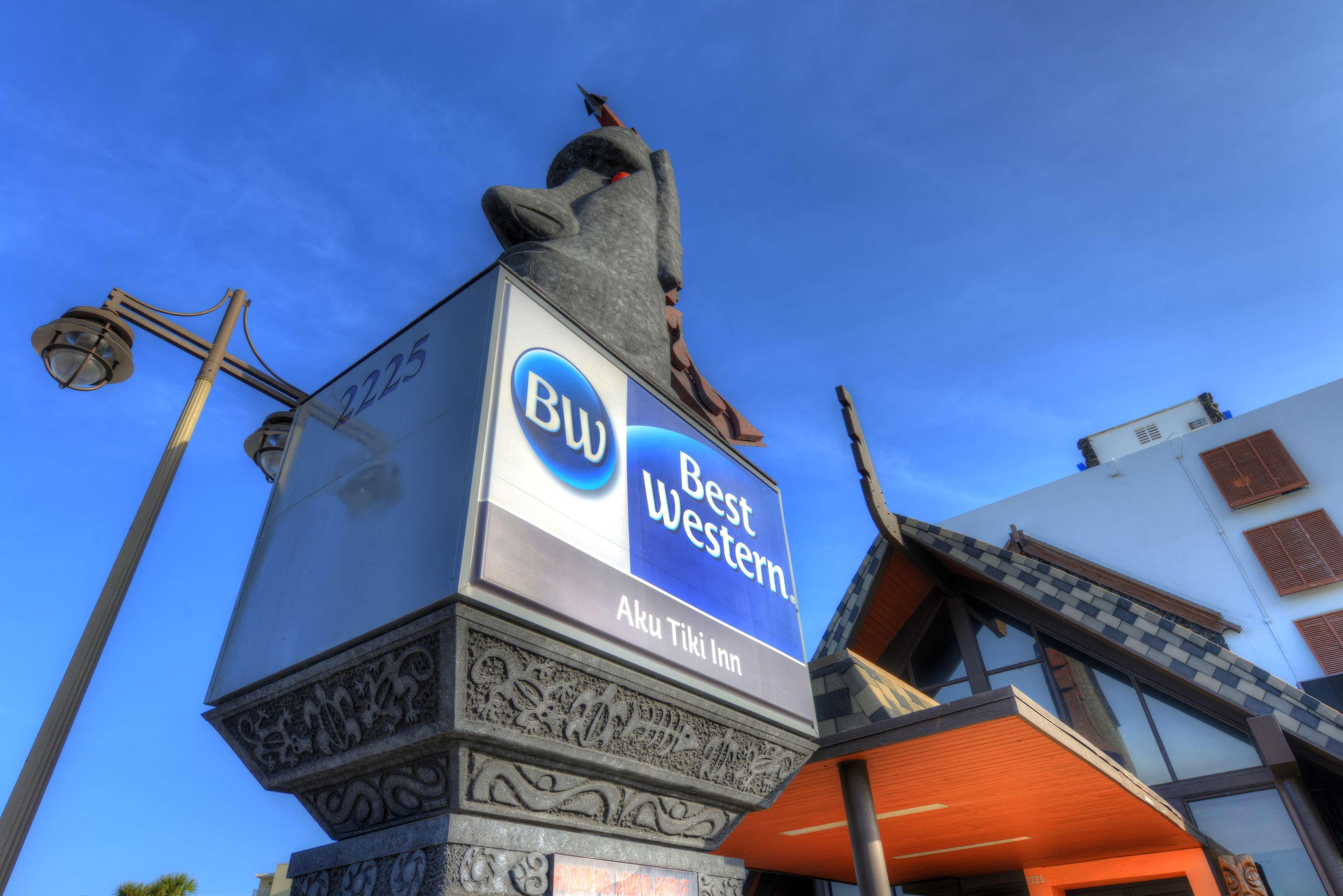 Best Western Aku Tiki Inn Daytona Beach Exterior photo