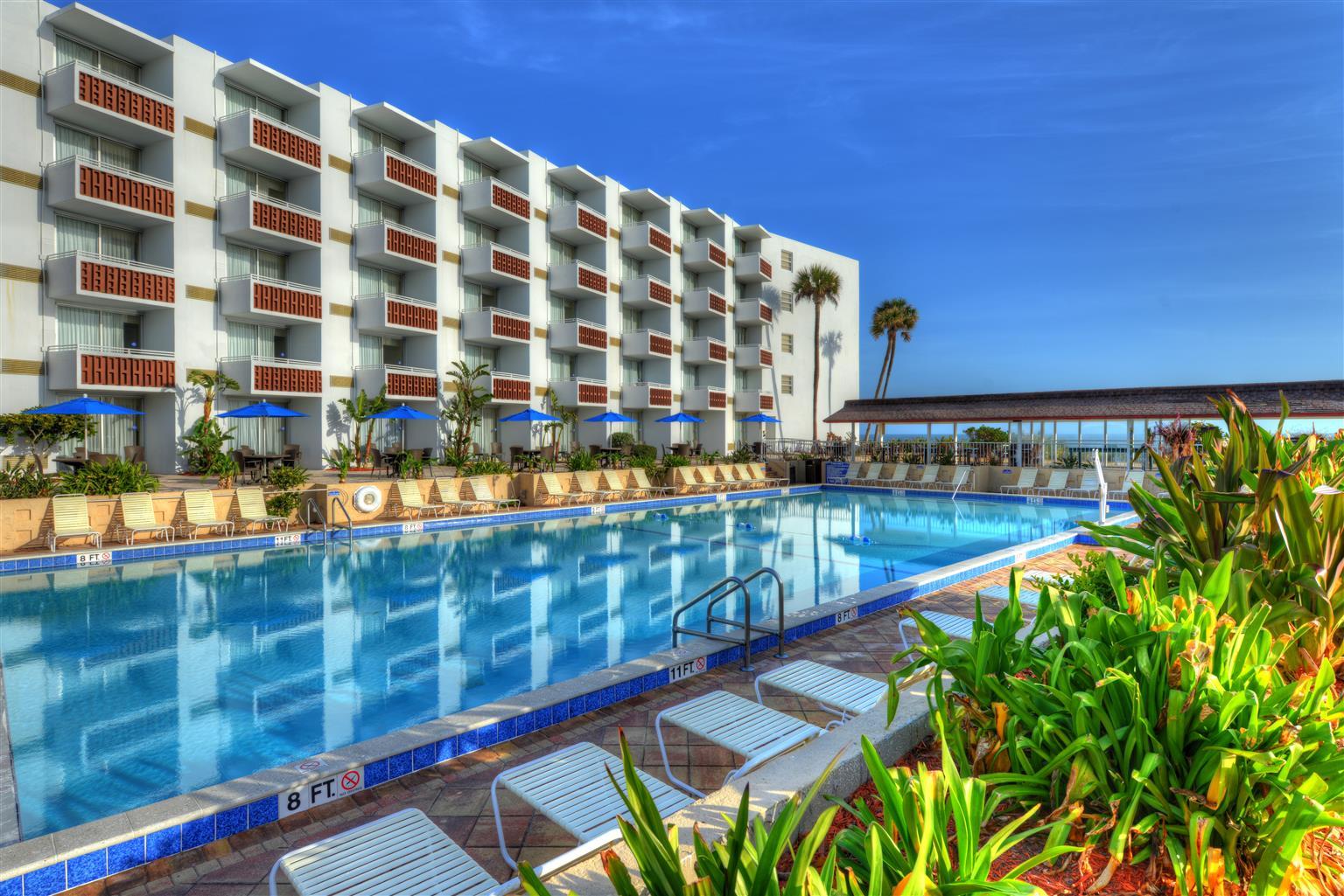 Best Western Aku Tiki Inn Daytona Beach Exterior photo